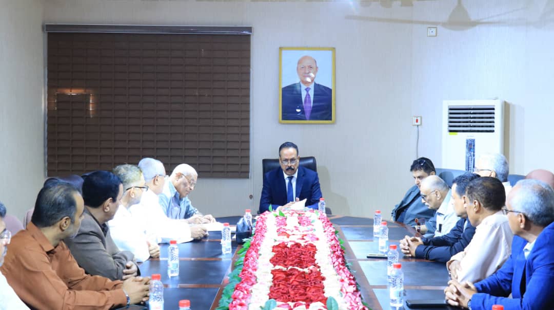 وزير الأشغال يشدد على تعزيز آليات المتابعة والتقييم لضمان جودة التنفيذ وتحقيق النتائج المرجوة