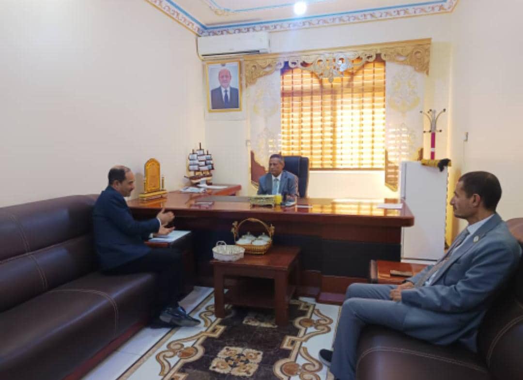 الوزير القدسي يناقش أوضاع مؤسسات التعليم العالي الحكومية والأهلية وتعزيز جودة المخرجات الأكاديمية