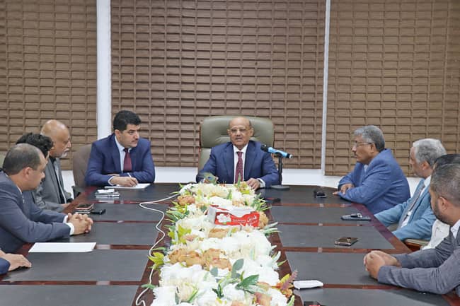 محافظ البنك المركزي يترأس اجتماعين بمسؤولي البنوك وشركات الصرافة