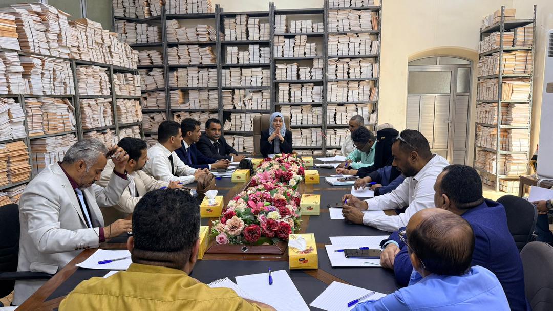 وزيرة الشؤون القانونية تؤكد أهمية إعادة تفعيل الدور المحوري للوزارة