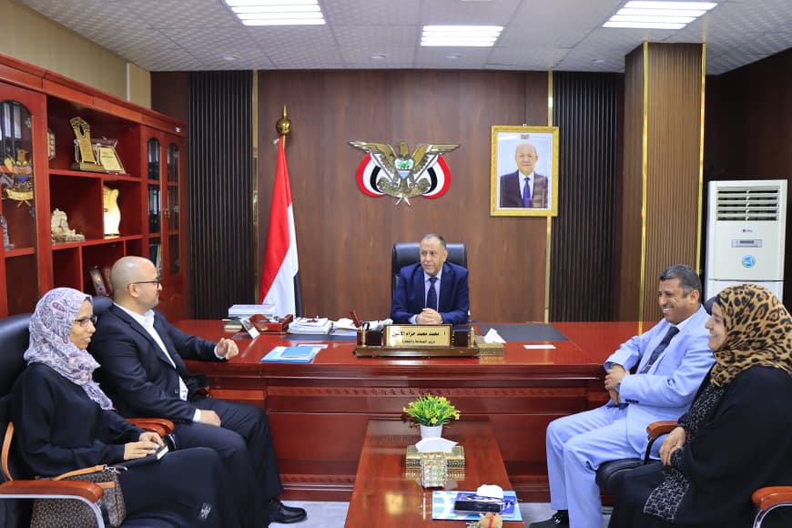 وزير الصناعة والتجارة يبحث مع هيئة الأمم المتحدة للمرأة تعزيز الشراكة لتمكين المرأة اقتصادياً