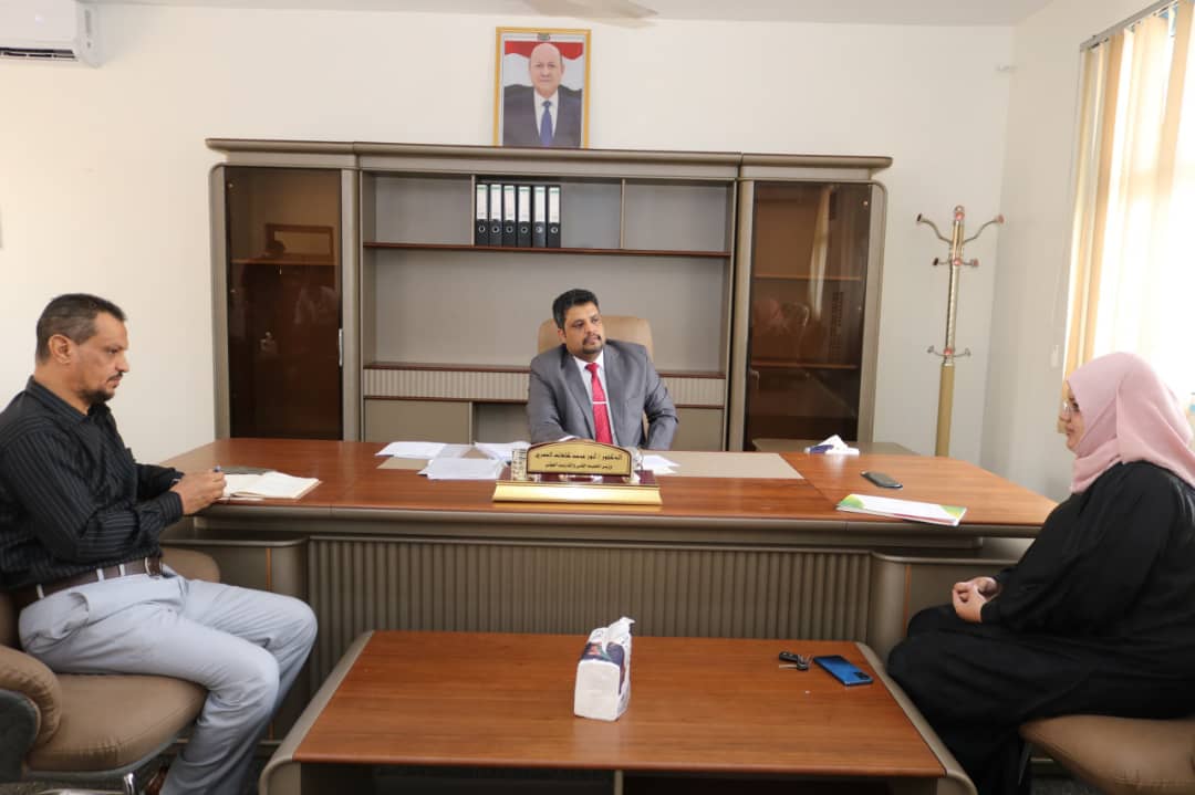 وزير التعليم الفني والتدريب المهني يطّلع على سير العمل في صندوق تنمية المهارات