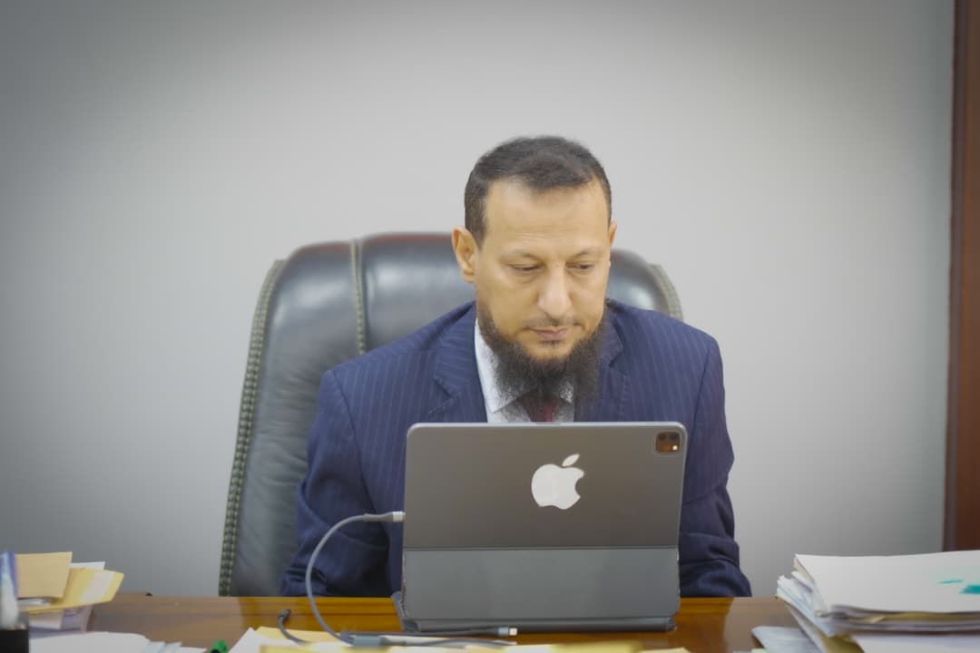 محافظ عدن يبحث مع السفيرة الفرنسية تعزيز التعاون المشترك دعم مسارات التنمية