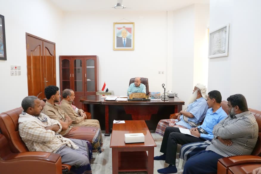 الخنبشي يؤكد الاهتمام بملف المعتقلين والمخفيين قسرياً ويشدد على تحسين الخدمات الطبية بحضرموت