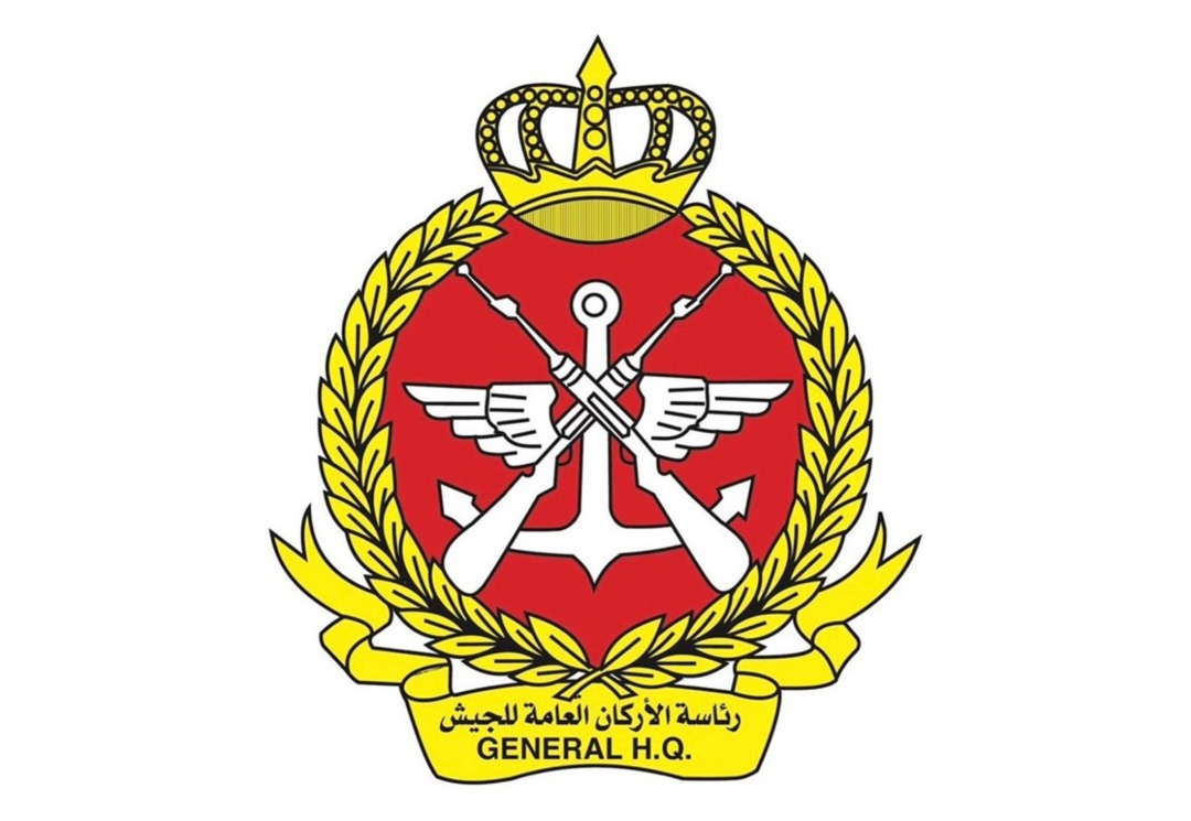 الدفاعات الجوية الكويتية تتصدى حاليا لهجمات صاروخية وطائرات مسيرة معادية