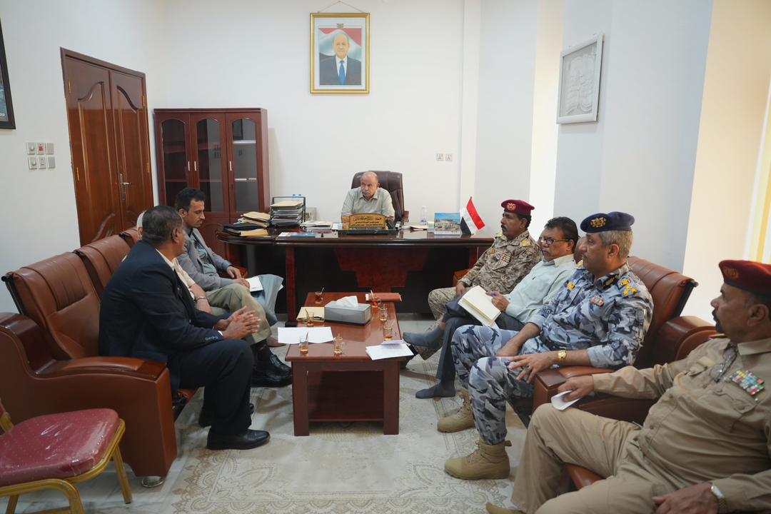 اللجنة الامنية بحضرموت تشدد على رفع مستوى الجاهزية الأمنية والعسكرية