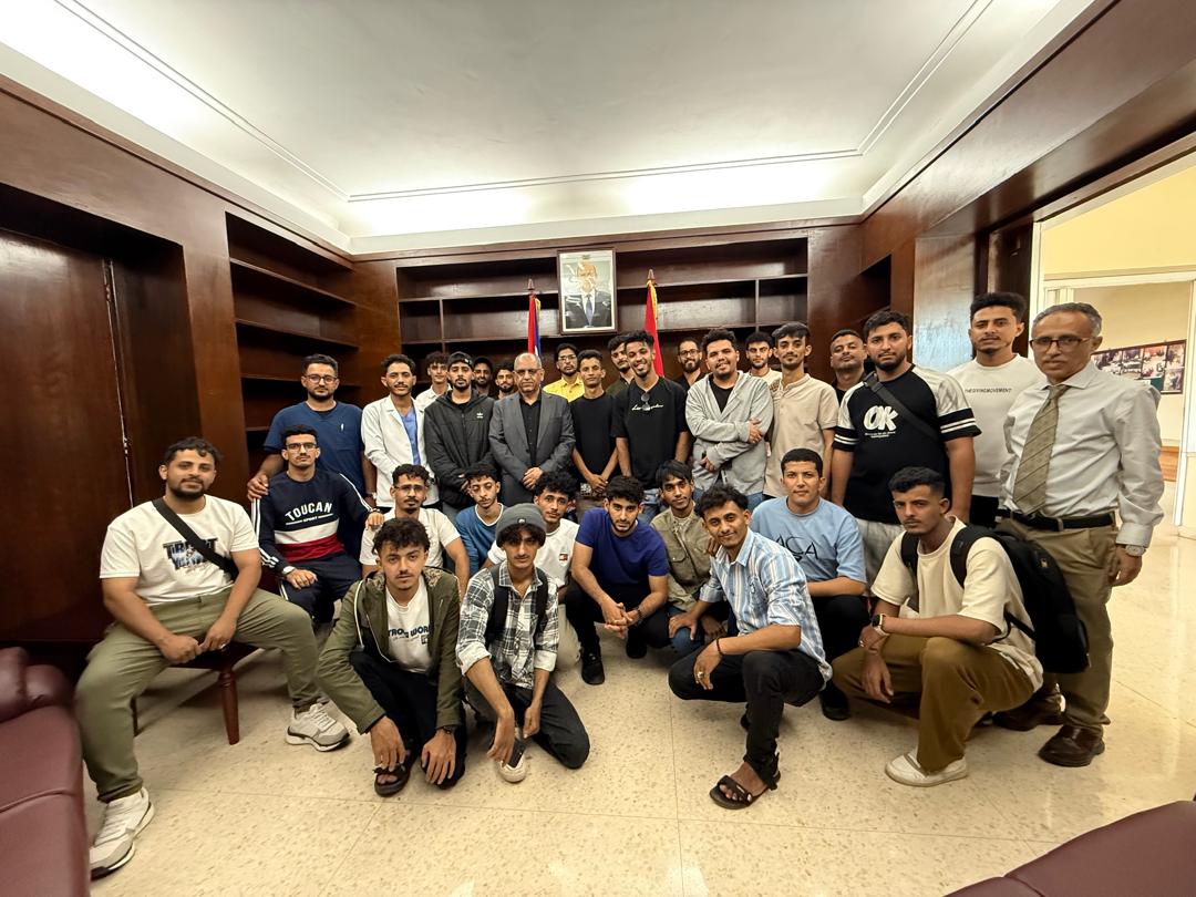 السفير ناشر يؤكد حرص السفارة على متابعة قضايا الطلاب في كوبا