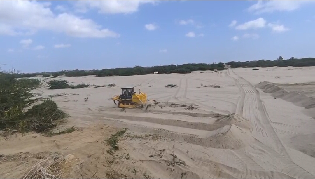 إزالة الرمال من الخط الدولي (العلم – زنجبار) وتدشين أعمال تأهيل بدلتا أبين وأحور