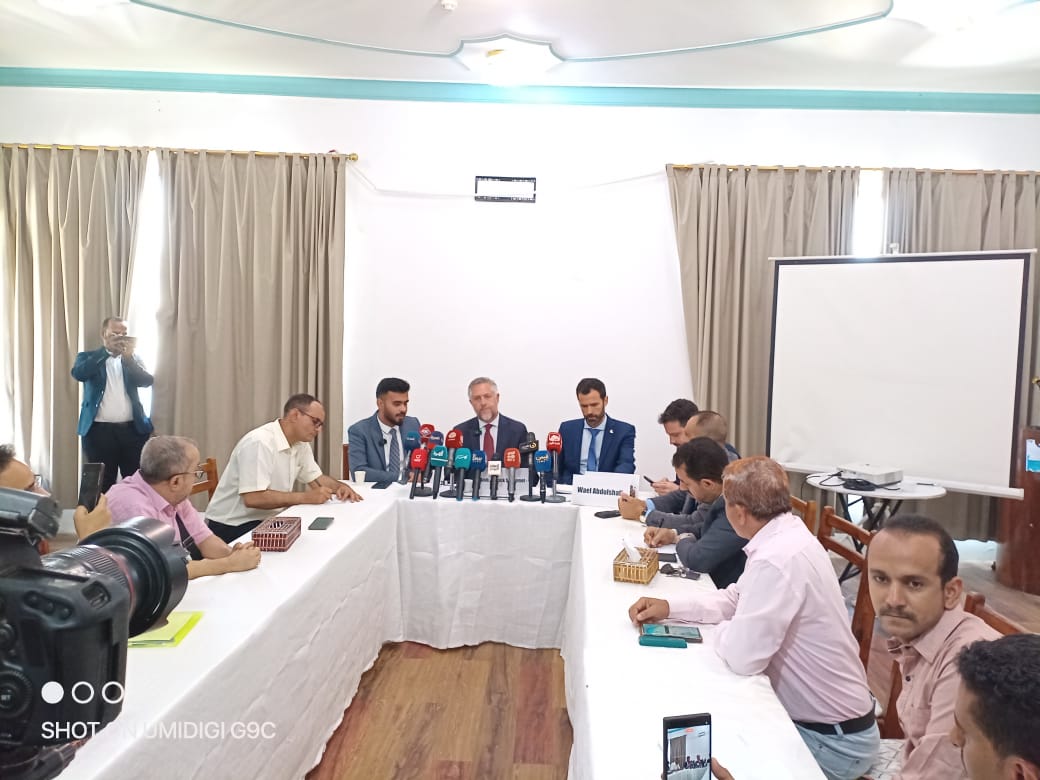 سفير الاتحاد الأوروبي: تعز تجسّد التنوع الحضاري والسياسي وتحظى بدعم أوروبي لجهود التعافي والتنمية