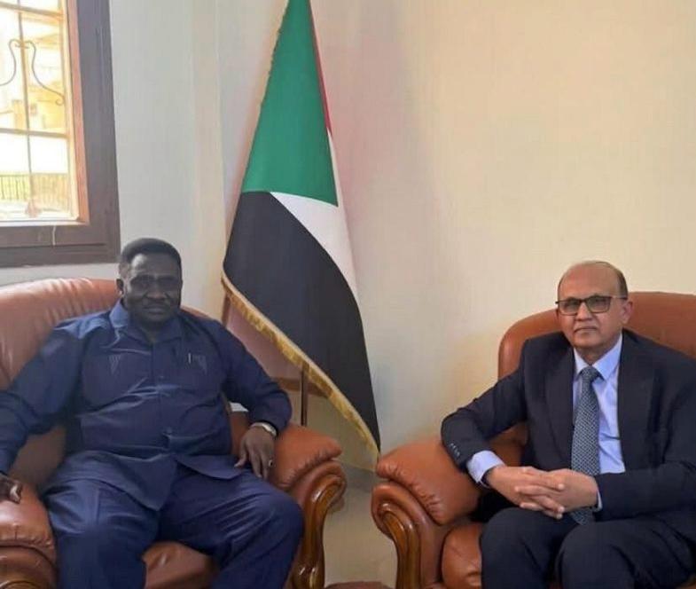 السفير المداوي يبحث مع مدير المراسم بالخارجية السودانية ترتيبات استئناف عمل البعثة