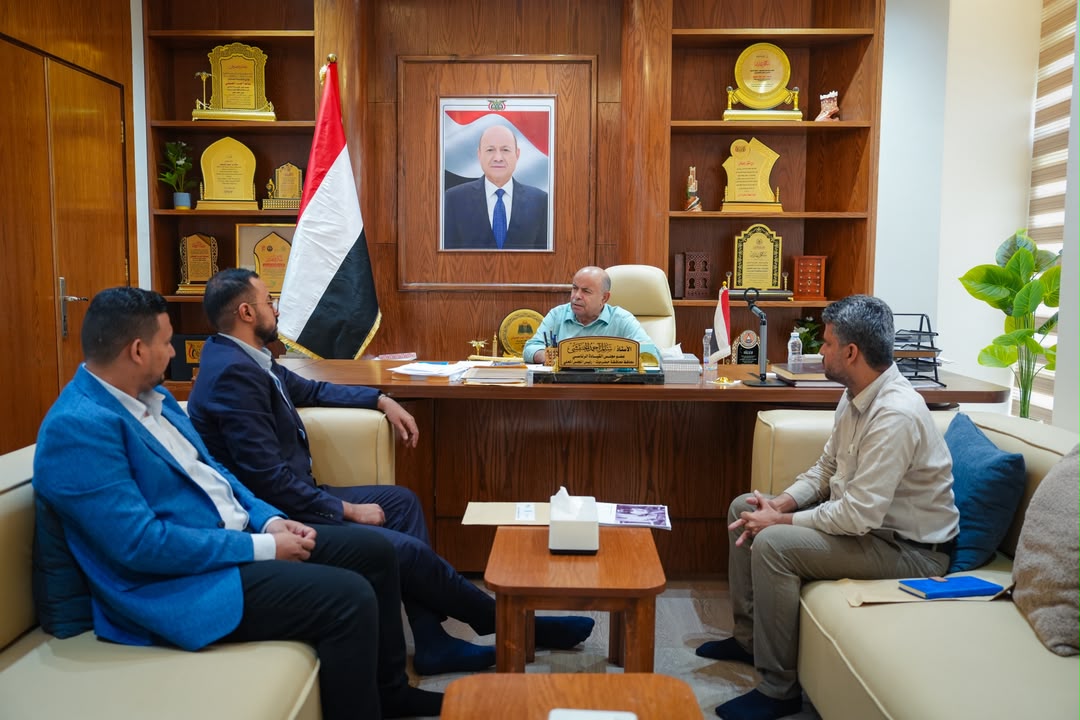 الخنبشي يطلع على أوضاع مديرية القطن ويؤكد دعم التنمية وتحسين الخدمات وتطوير القطاع الزراعي