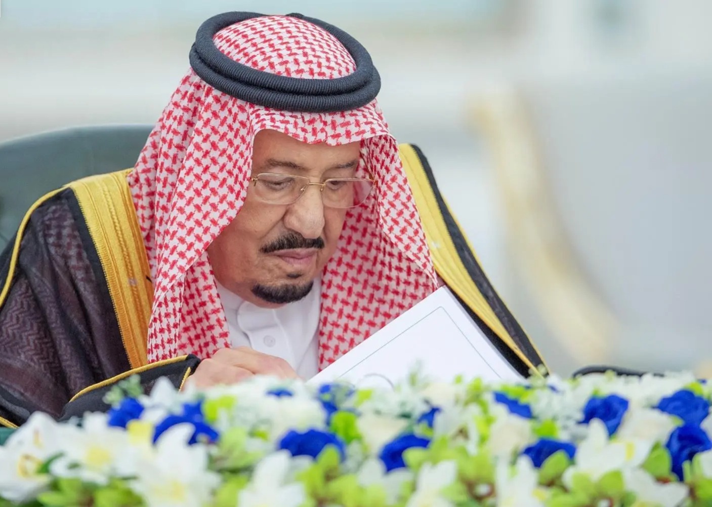 مجلس الوزراء السعودي يدين الادعاءات الباطلة لمليشيا الحوثي الإرهابية ويجدد استمرار المملكة في دعم الشعب اليمني وحكومته