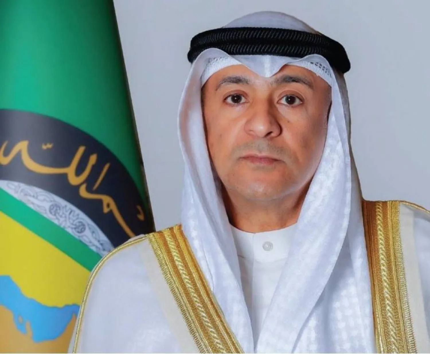 البديوي يدعو لموقف دولي حازم تجاه تهديد مليشيات الحوثي بإغلاق مضيق باب المندب والاعتداءات الإيرانية على دول مجلس التعاون