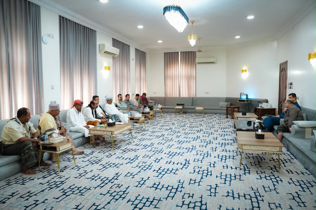 الخنبشي يدعو المكونات المجتمعية للاصطفاف خلف مؤسسات الدولة وتوحيد الجهود لمواجهة التحديات الراهنة