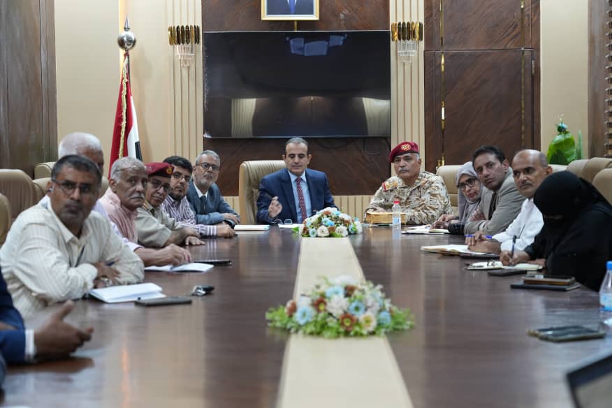 وزير الصحة يرأس اجتماع لجنة طوارئ غرفة العمليات الصحية المركزية