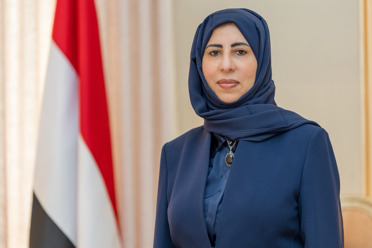 وزيرة الخارجية تبحث مع نظيرها الإندونيسي العلاقات الثنائية ومستجدات الأوضاع في اليمن والمنطقة