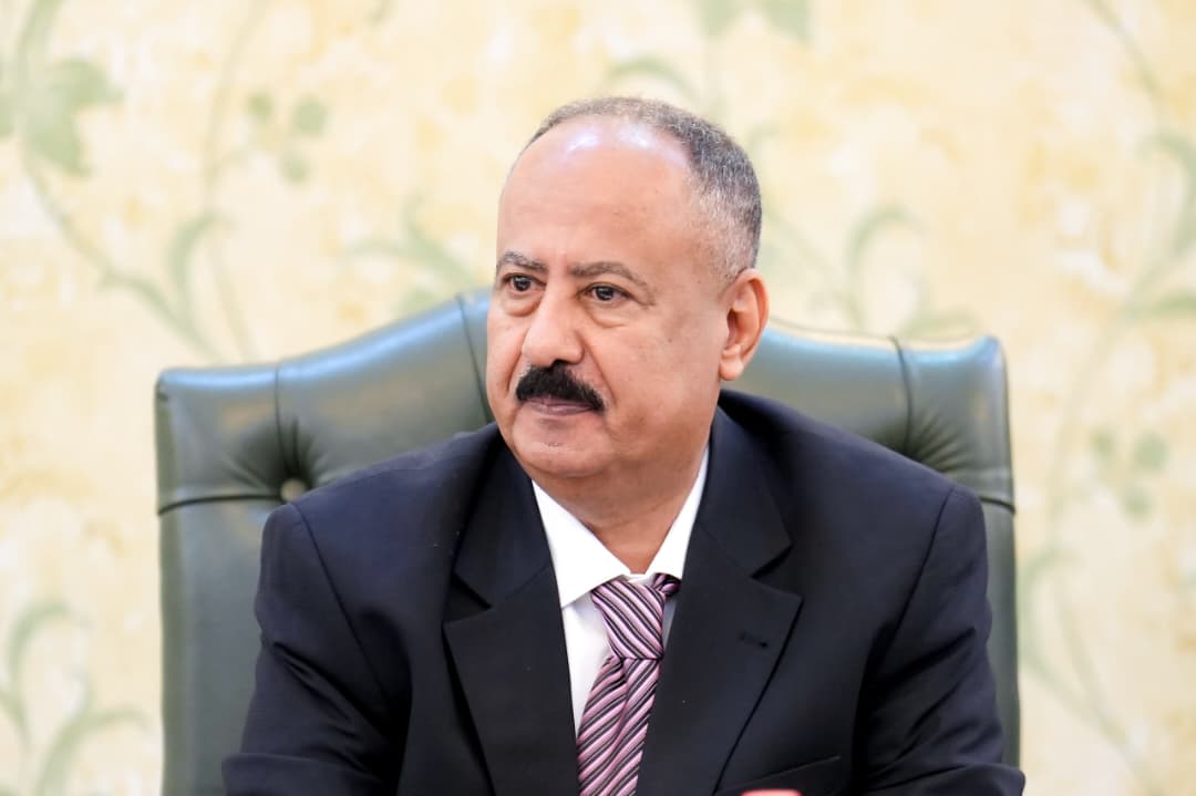وزير النقل يوجه بتقييم شامل لأداء المطارات ومعالجة التحديات والاختلالات