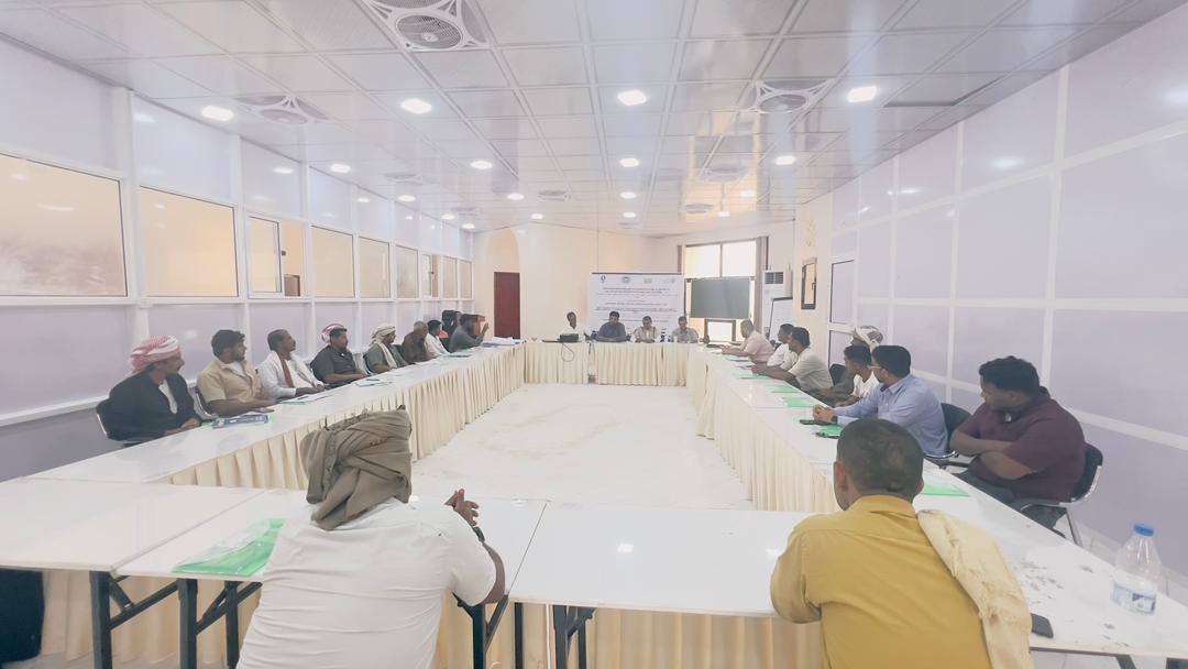 بدء دورة تدريبية في الغيضة لتعزيز قدرات النحالين واستخدام التقانات الحديثة