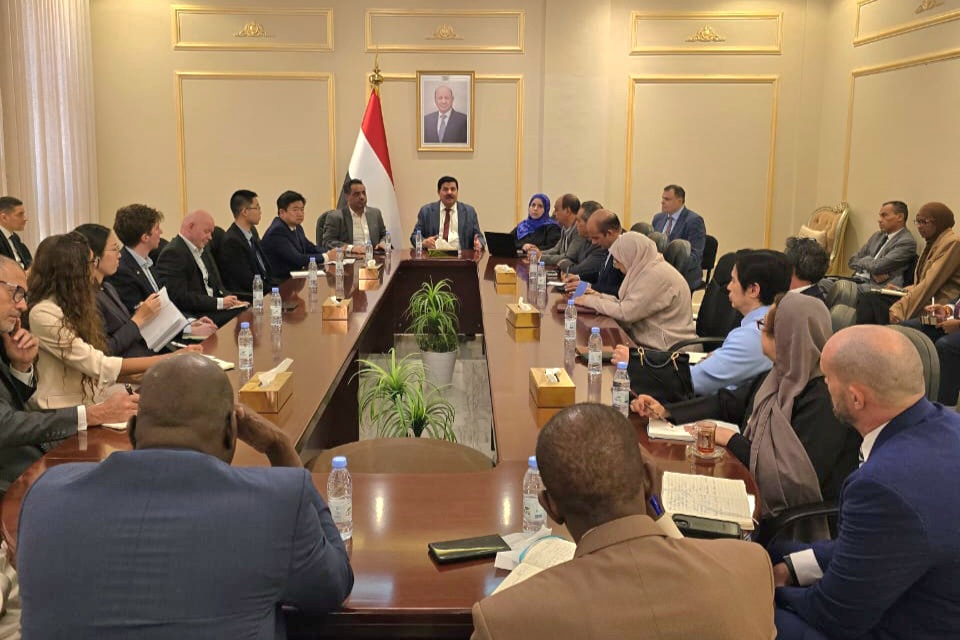 اللجنة الوطنية للتحقيق تستعرض مع السفراء اوضاع حقوق الإنسان في اليمن