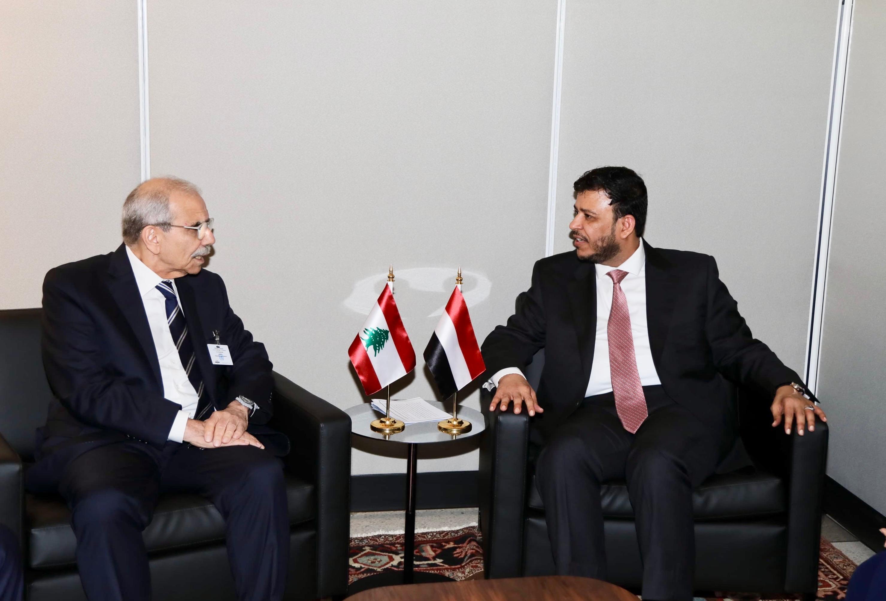 الدكتور عبدالله العليمي يبحث مع رئيس الوزراء اللبناني تطورات الأوضاع وتعزيز العلاقات الثنائية
