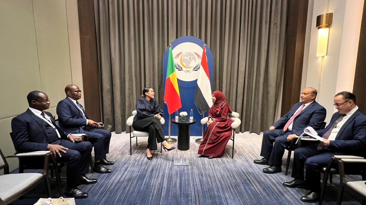 الوزيرة الزوبة تبحث مع وزيرة خارجية بنين سبل تعزيز العلاقات الثنائية