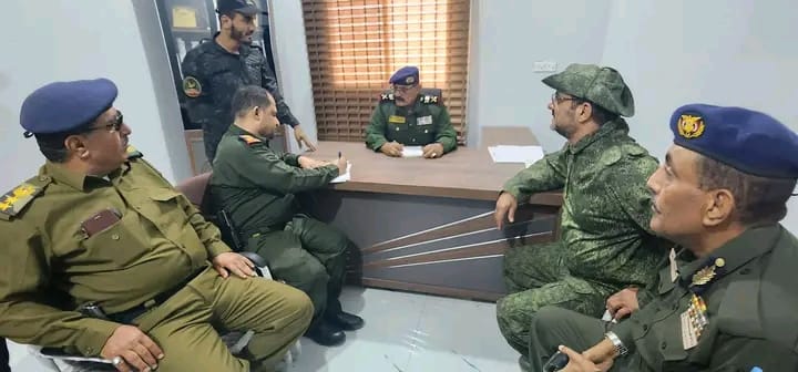 لجنة من وزارة الداخلية تتفقد سير العمل بشرطة الضالع وتناقش سبل تعزيز الأداء الأمني