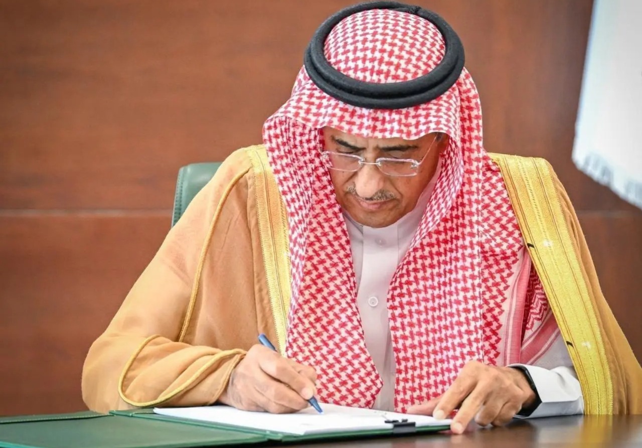 مركز الملك سلمان يوقّع برنامجين لتأمين المياه والاصحاح البيئي في تعز ولحج