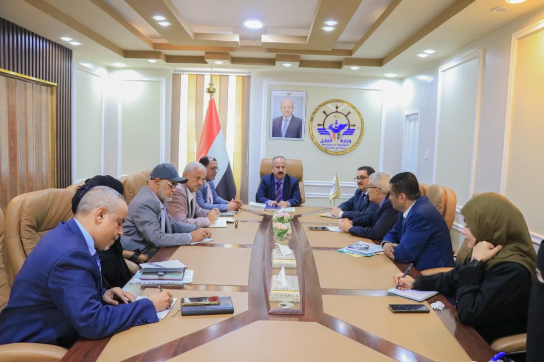 وزير النقل يرأس اجتماعا لمجلس ادارة هيئة الطيران ا
