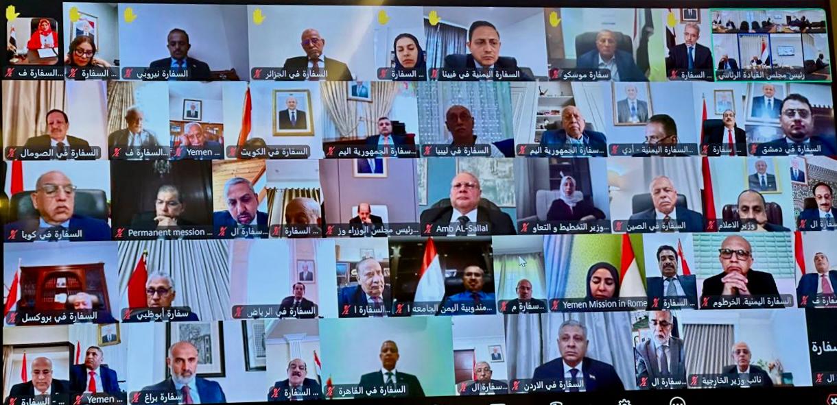 الرئيس اليمني للحوثيين: لا رحلات خارج سلطة الدولة